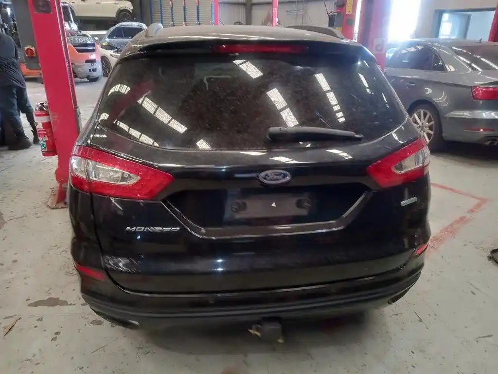 Ford, Mondeo Engine Petrol 2.0 Turbo
